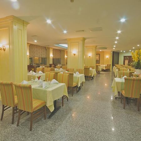 Grand Medya Hotel Istanbul Restaurant photo